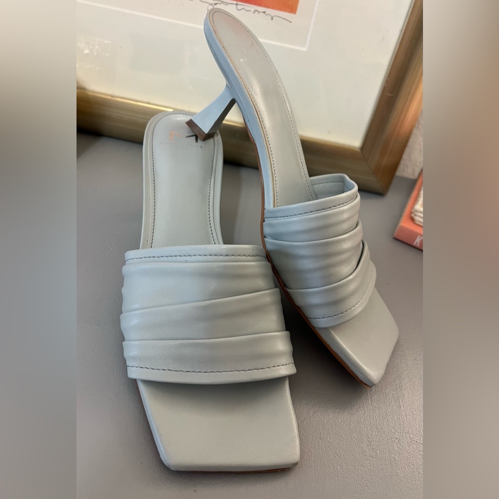 Marc fisher Caleno heels